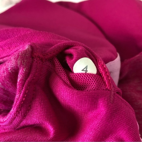 LuluLemon Heathered Jeweled Magenta Yoga AmalaTank size 4 - Picture 9 of 9